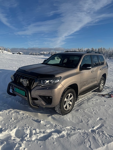 Toyota Land Cruiser 6 of 24