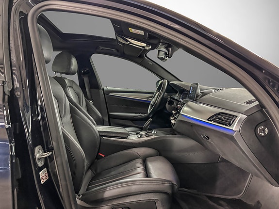 BMW 530e 20 of 30