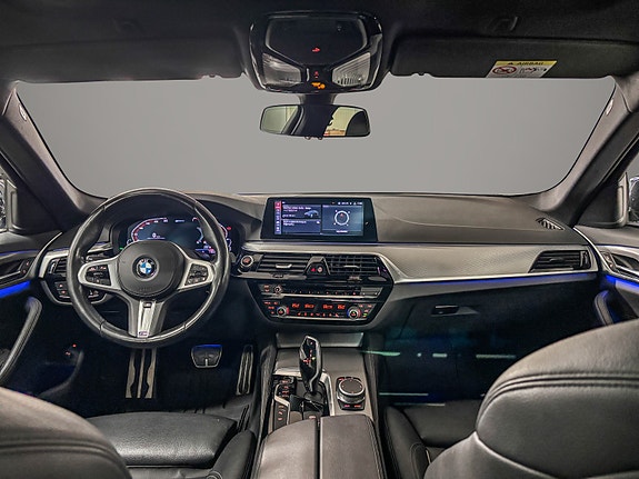 BMW 530e 12 of 30