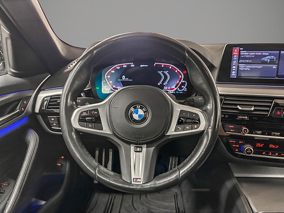 BMW 530e 13 of 30