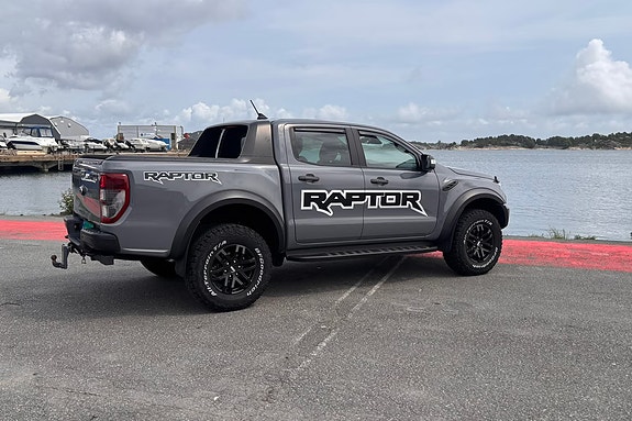 Ford Ranger Raptor 3 of 24