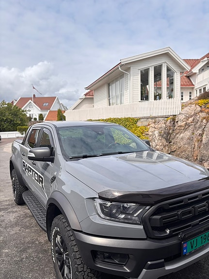 Ford Ranger Raptor 19 of 24