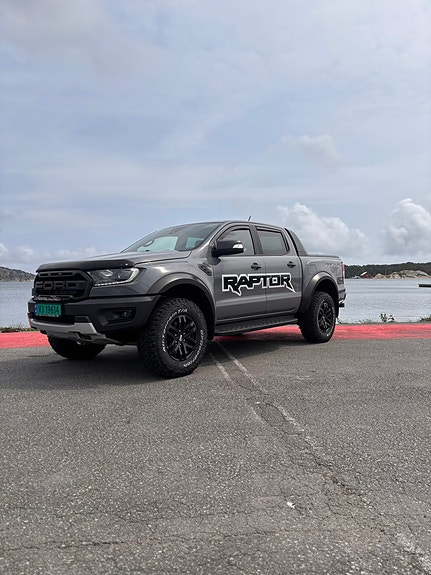 Ford Ranger Raptor 22 of 24