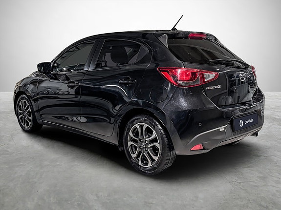 Mazda 2 3 of 5