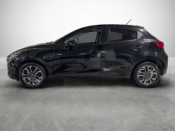 Mazda 2 2 of 5