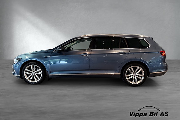 Volkswagen Passat 4 of 29