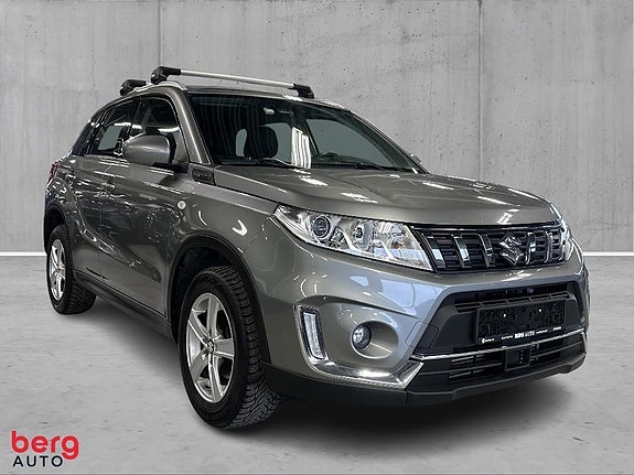Suzuki Vitara 3 of 5