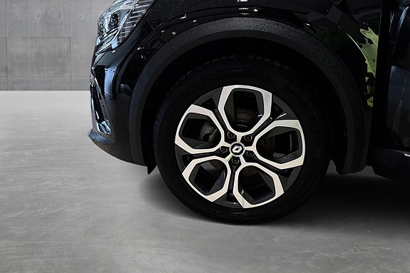 Renault Captur 10 of 30