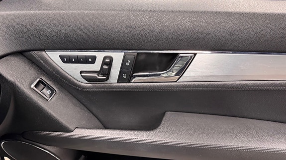 Mercedes-Benz C250 d 11 of 22