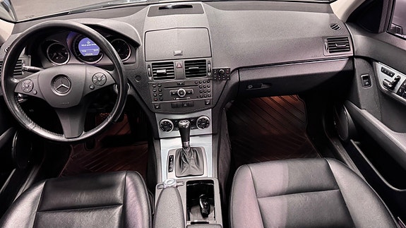 Mercedes-Benz C250 d 9 of 22