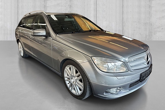 Mercedes-Benz C250 d 2 of 22