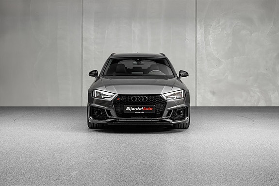 Audi RS4 13 of 30