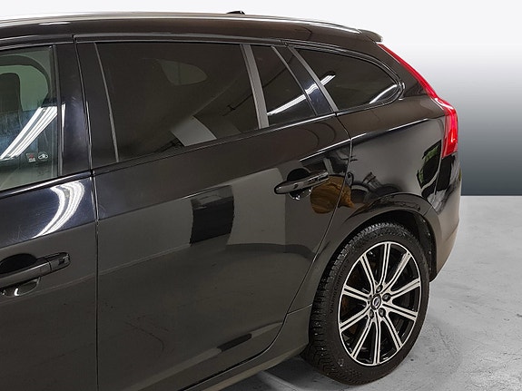 Volvo V60 6 of 30