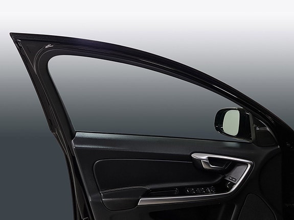 Volvo V60 19 of 30