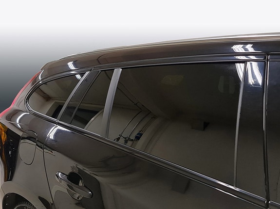 Volvo V60 11 of 30