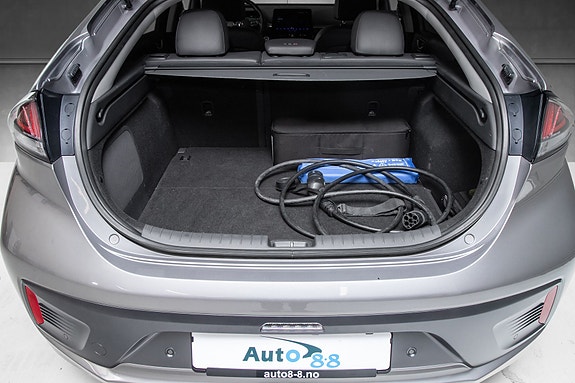 Hyundai IONIQ 10 of 22