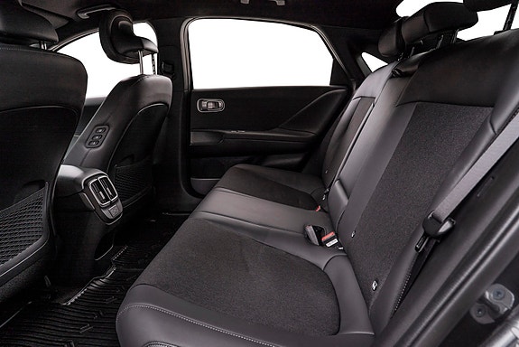 Hyundai Ioniq 6 15 of 30