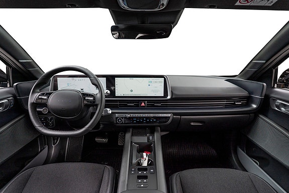 Hyundai Ioniq 6 17 of 30