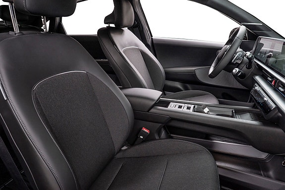 Hyundai Ioniq 6 28 of 30