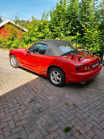 Mazda MX-5 3 of 5