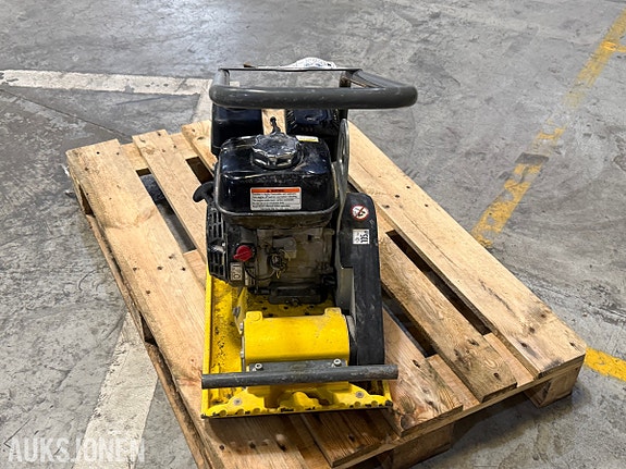 Wacker Neuson VP1135A vibroplate 3 of 5
