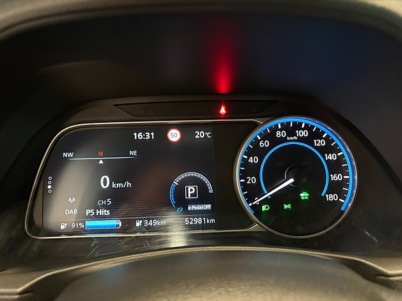 Nissan Leaf 15 of 18