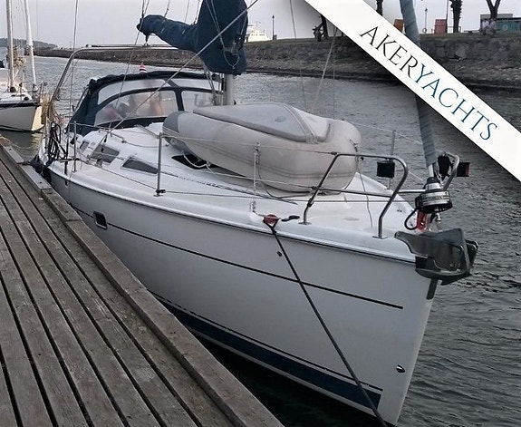 Hunter 36 Legend - Romslig og fin familieseiler! 3 of 30
