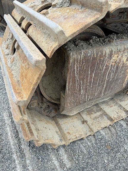 Volvo EC250EL 9 of 30