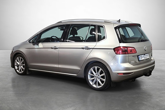 Volkswagen Golf Sportsvan 5 of 5
