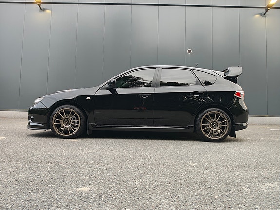 Subaru Impreza 6 of 13