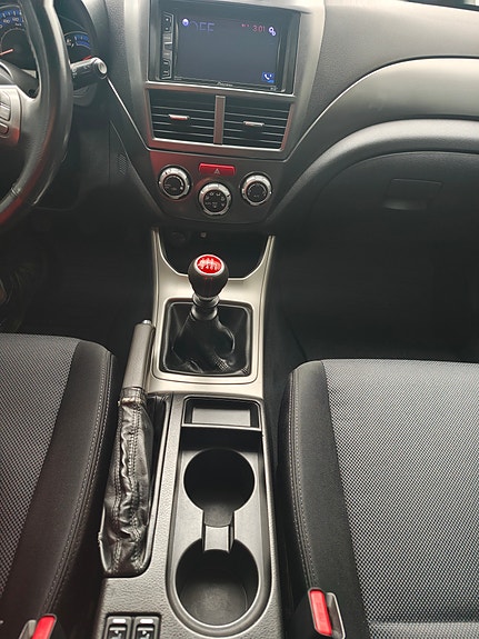Subaru Impreza 11 of 13