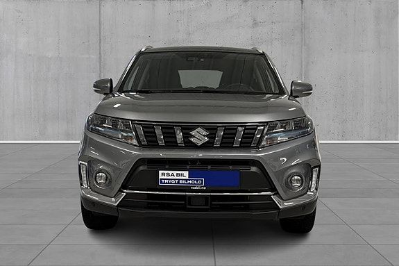 Suzuki Vitara 2 of 5