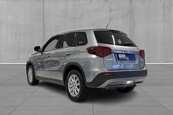 Suzuki Vitara 3 of 5
