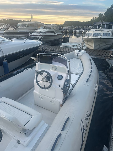 Arimar Pioneer 500 RIB med Evinrude e-tech 75 HK,  kart/ekkolodd, båthenger. 4 of 5