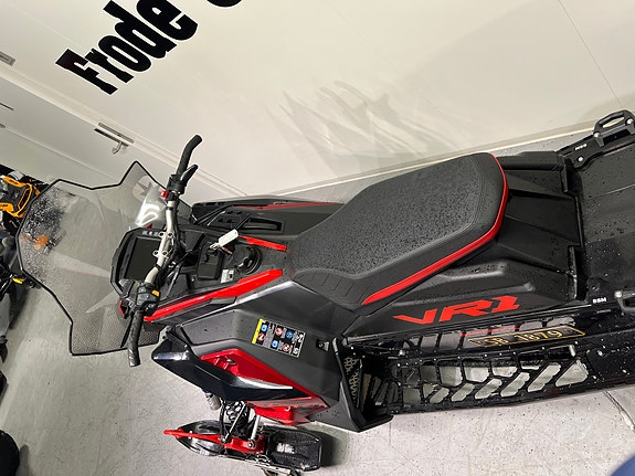 Polaris 850 Indy VR1 Matryx 137" ⛱️SOMMERKAMPANJE❄️ 5 of 5