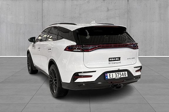BYD Tang 4 of 5