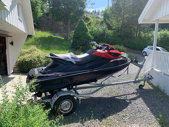 SeaDoo RXT RS 3 of 5