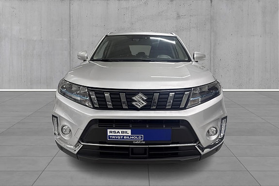 Suzuki Vitara 2 of 5