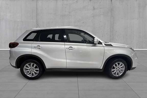 Suzuki Vitara 4 of 5