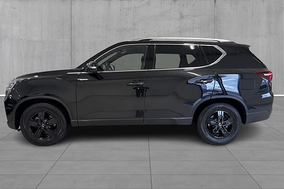 KGM Rexton 7 of 22