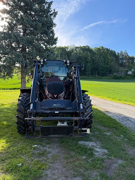 Valtra G135 Versu 2023, kr 995 000,-