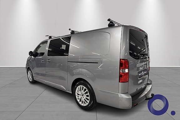 Peugeot e-Expert 6 of 16