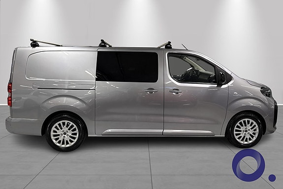 Peugeot e-Expert 4 of 16