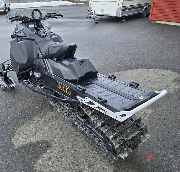 Ski-doo Backcountry Adrenaline 600R E-TEC 16-års modell 4 of 5