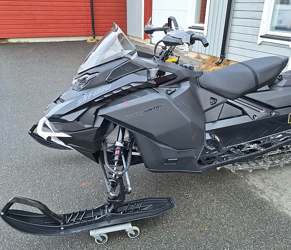 Ski-doo Backcountry Adrenaline 600R E-TEC 16-års modell 5 of 5