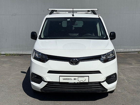 Toyota Proace City 2 of 5