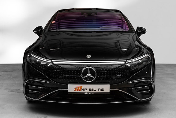 Mercedes-Benz EQS580 4 of 30