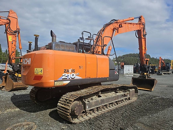 Hitachi ZX 210 LC-6 3 of 5