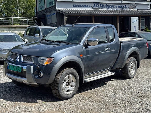 Mitsubishi L200 3 of 5
