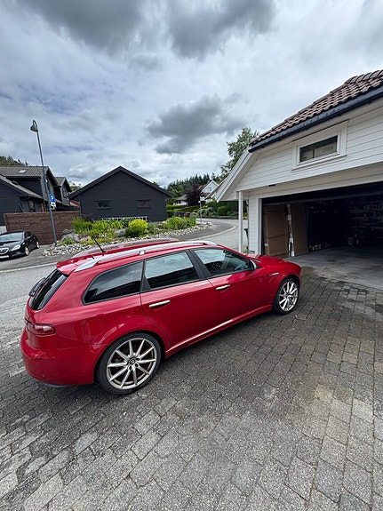 Alfa Romeo SPORTWAGON 4 of 5